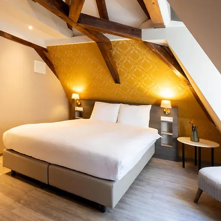 Dream Hotel 3*