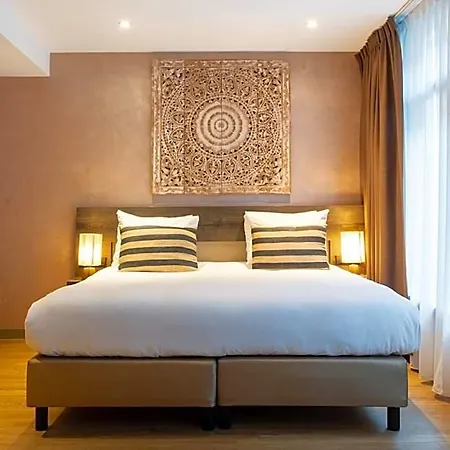 Dream Hotel