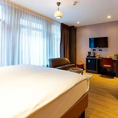 Hotel Dream