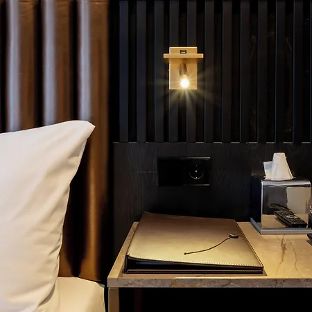 Dream Hotel 3*